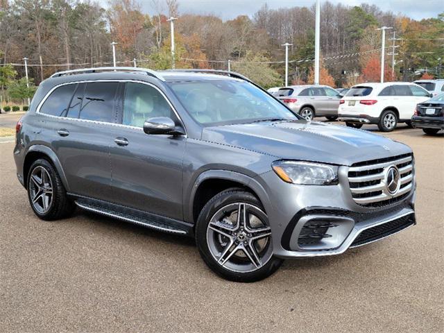 new 2025 Mercedes-Benz GLS 450 car, priced at $96,525