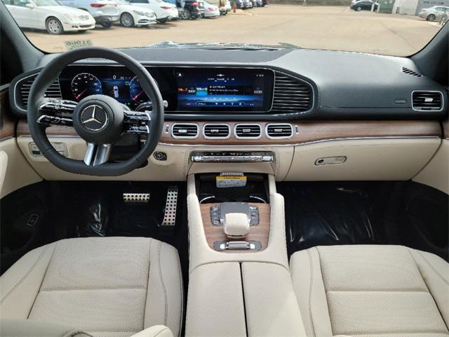 new 2025 Mercedes-Benz GLS 450 car, priced at $96,525