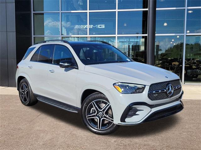 new 2025 Mercedes-Benz GLE 450 car, priced at $83,430