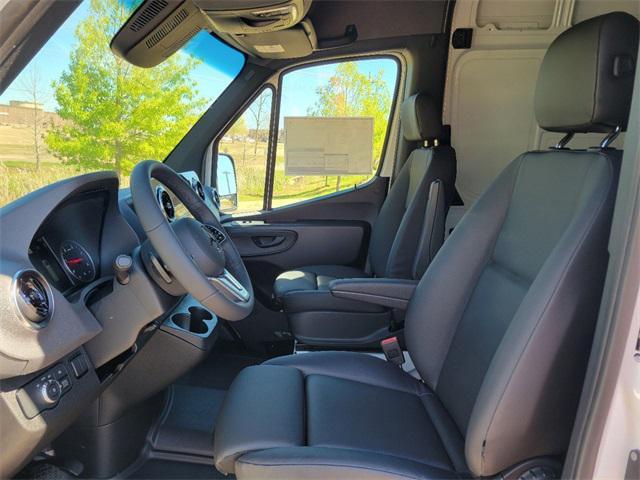 new 2024 Mercedes-Benz Sprinter 2500 car, priced at $67,055