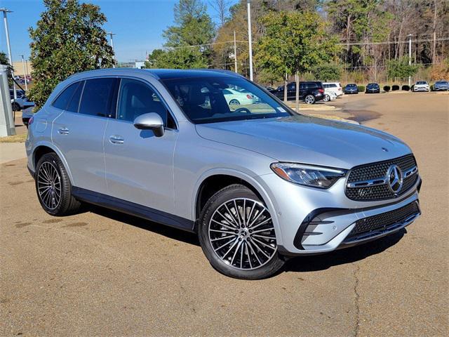 new 2025 Mercedes-Benz GLC 350e car, priced at $70,730