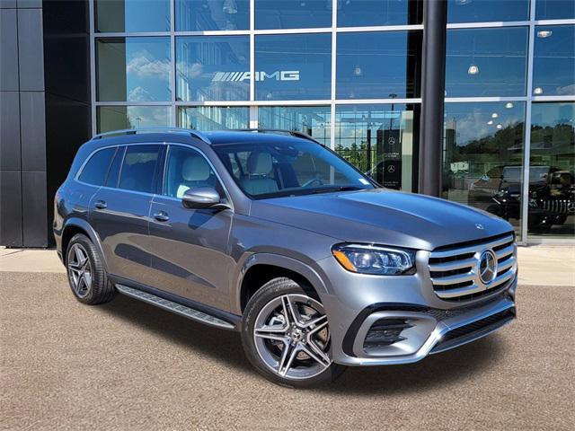 new 2025 Mercedes-Benz GLS 450 car, priced at $95,865