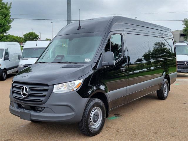 new 2025 Mercedes-Benz Sprinter 2500 car, priced at $67,193