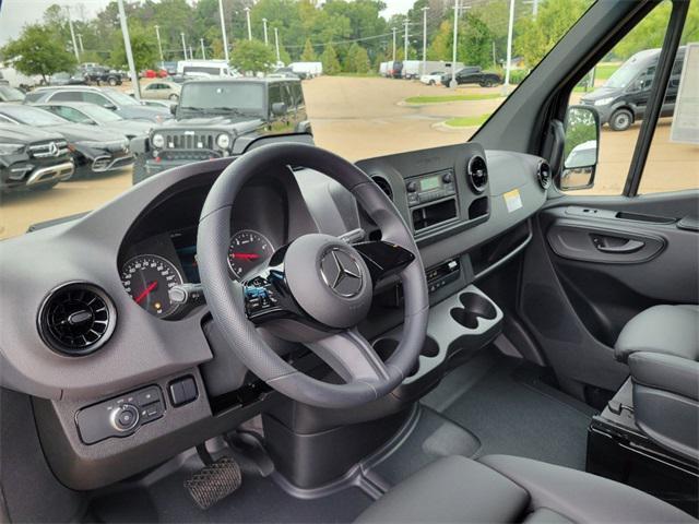 new 2025 Mercedes-Benz Sprinter 2500 car, priced at $67,193