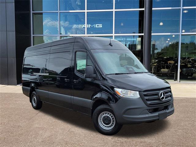 new 2025 Mercedes-Benz Sprinter 2500 car, priced at $67,193