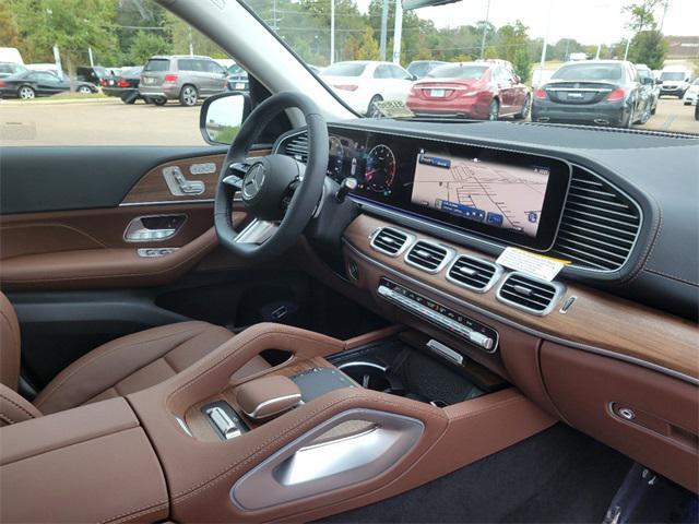 new 2025 Mercedes-Benz GLS 450 car, priced at $97,910