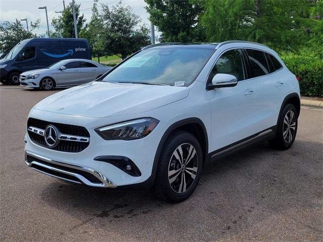 new 2024 Mercedes-Benz GLA 250 car, priced at $47,190