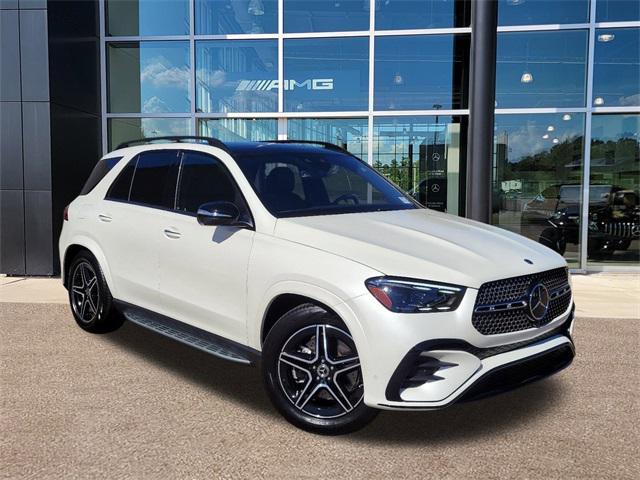 used 2024 Mercedes-Benz GLE 580 car, priced at $87,995