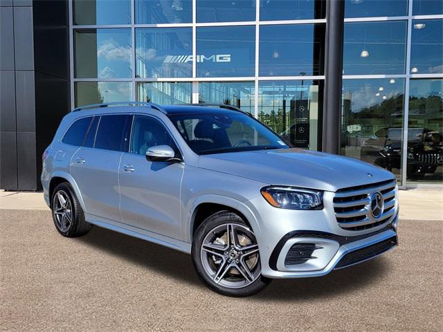 new 2025 Mercedes-Benz GLS 450 car, priced at $95,365