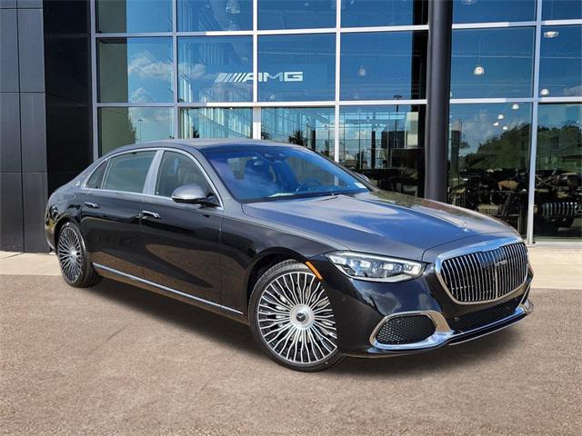 new 2025 Mercedes-Benz Maybach S 580 car, priced at $233,545