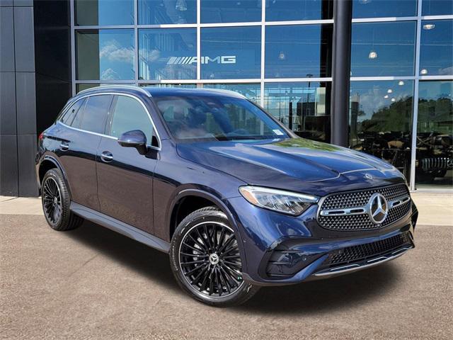 new 2024 Mercedes-Benz GLC 300 car, priced at $62,125