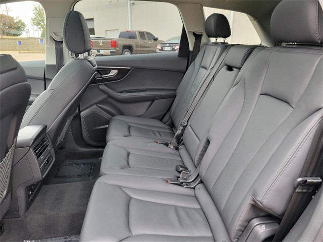 used 2024 Audi Q7 car, priced at $45,490