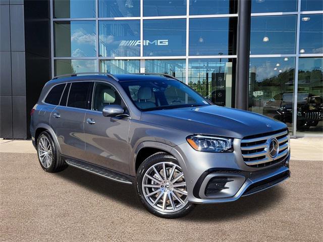 new 2025 Mercedes-Benz GLS 450 car, priced at $98,175