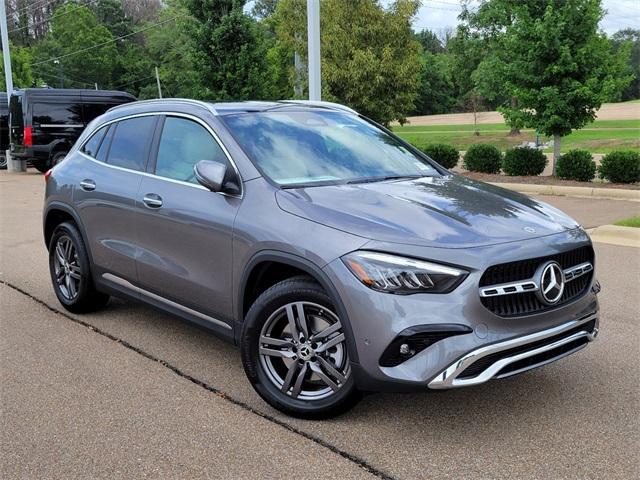 new 2025 Mercedes-Benz GLA 250 car, priced at $49,345