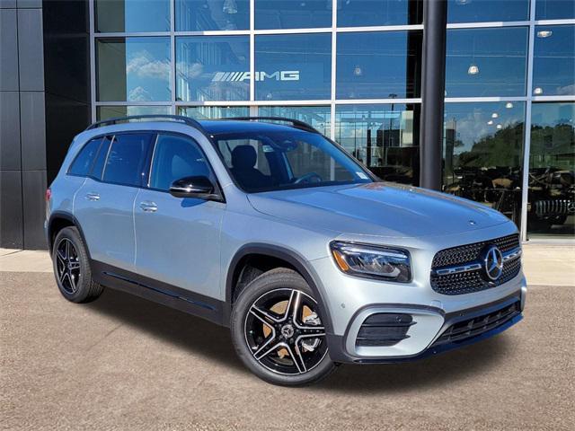 new 2025 Mercedes-Benz GLB 250 car, priced at $54,920