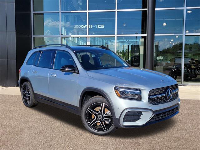 new 2025 Mercedes-Benz GLB 250 car, priced at $54,920