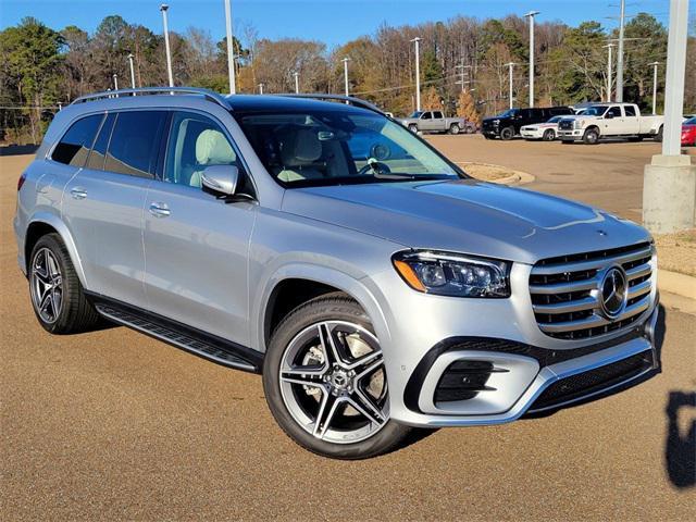 new 2025 Mercedes-Benz GLS 450 car, priced at $101,035