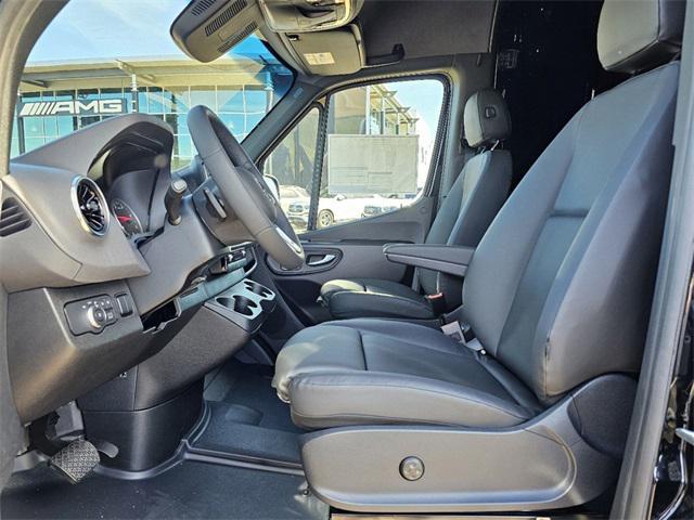 new 2024 Mercedes-Benz Sprinter 2500 car, priced at $74,843