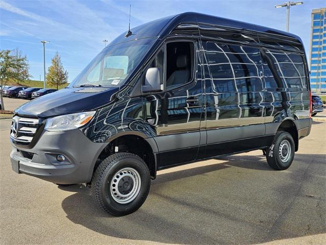 new 2024 Mercedes-Benz Sprinter 2500 car, priced at $74,843