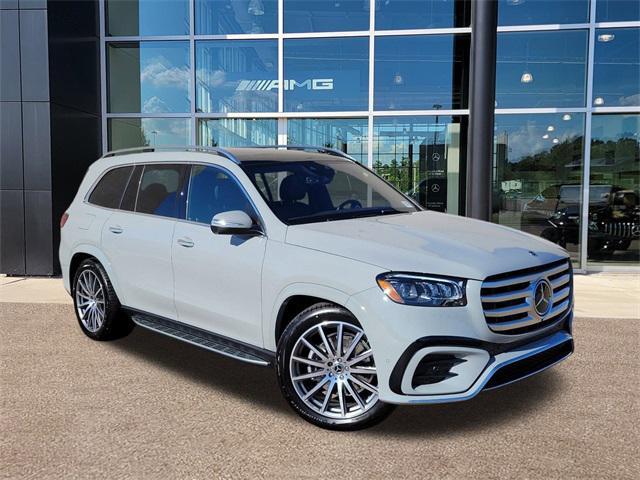 new 2025 Mercedes-Benz GLS 450 car, priced at $101,275