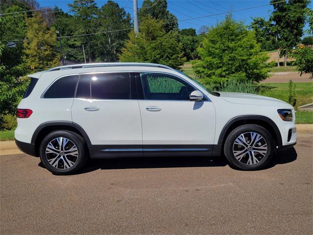 new 2024 Mercedes-Benz GLB 250 car, priced at $49,515