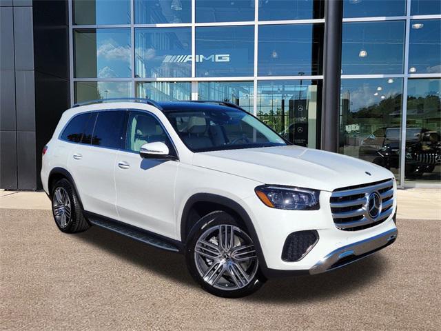 new 2025 Mercedes-Benz GLS 450 car, priced at $92,615