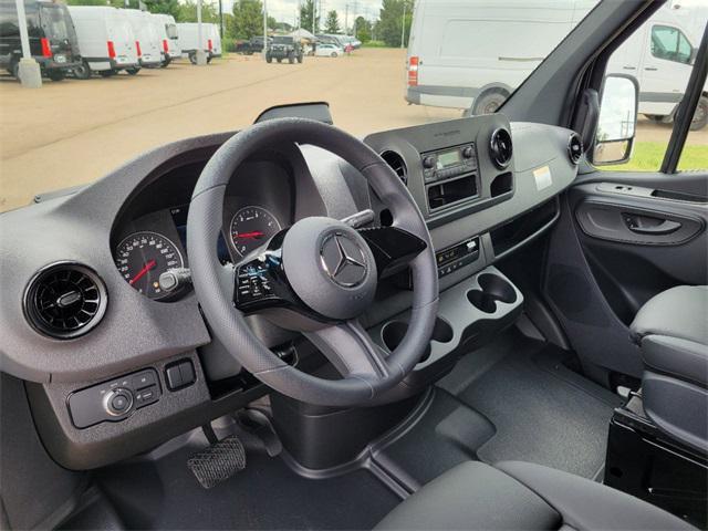 new 2025 Mercedes-Benz Sprinter 2500 car, priced at $63,421