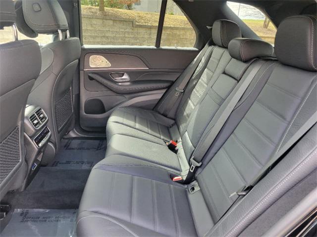 new 2025 Mercedes-Benz GLE 580 car, priced at $105,320