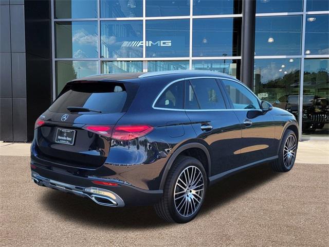 new 2024 Mercedes-Benz GLC 300 car, priced at $54,505