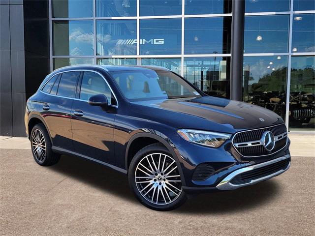 new 2024 Mercedes-Benz GLC 300 car, priced at $54,505