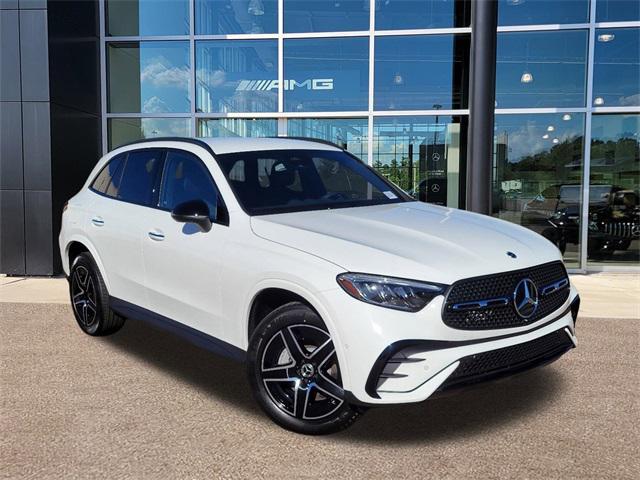 new 2025 Mercedes-Benz GLC 300 car, priced at $56,335