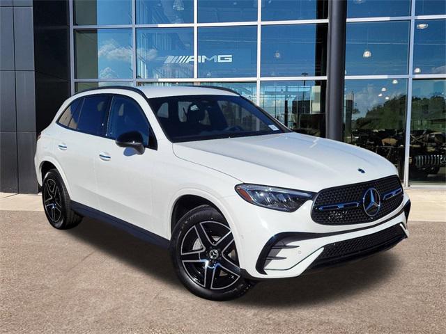 new 2025 Mercedes-Benz GLC 300 car, priced at $56,335