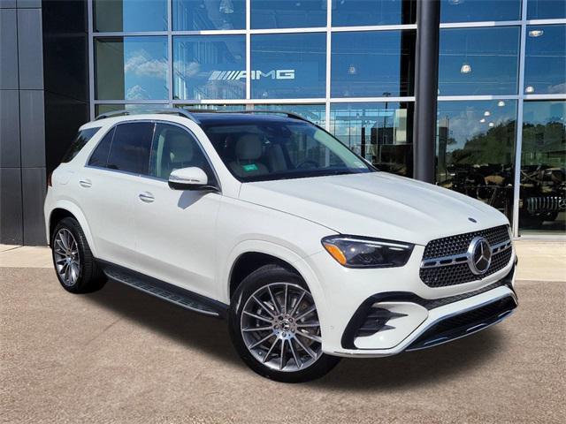 new 2025 Mercedes-Benz GLE 450e car, priced at $84,570