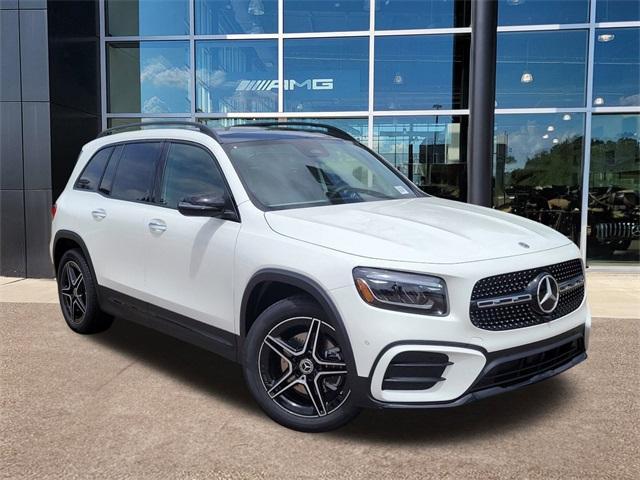 new 2025 Mercedes-Benz GLB 250 car, priced at $54,220