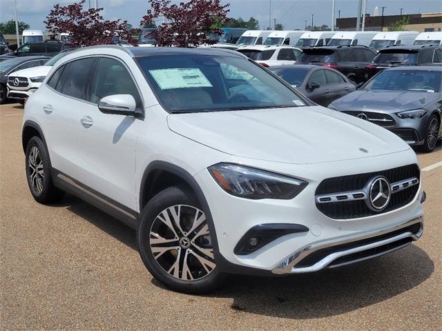 new 2024 Mercedes-Benz GLA 250 car, priced at $48,065