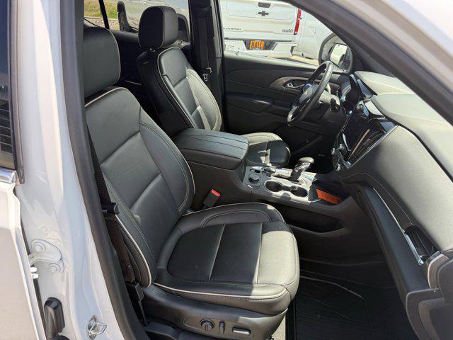 used 2022 Chevrolet Traverse car, priced at $36,995