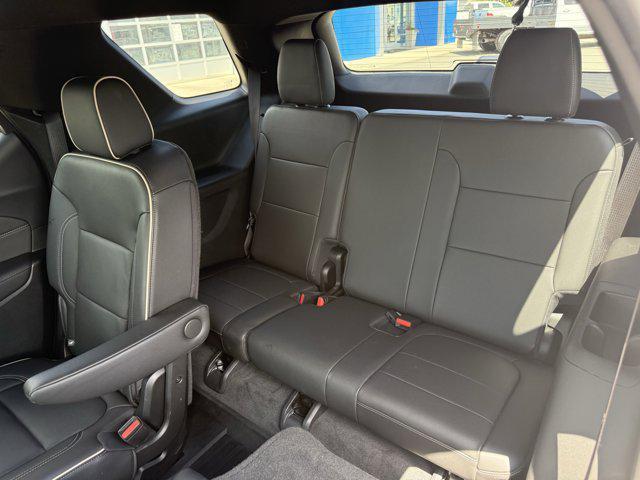 used 2022 Chevrolet Traverse car, priced at $36,995