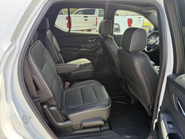 used 2022 Chevrolet Traverse car, priced at $36,995
