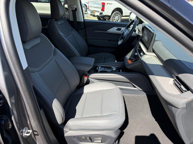 new 2025 Ford Explorer car, priced at $47,600