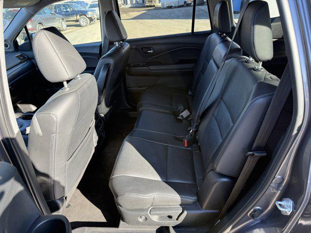 used 2021 Honda Pilot car, priced at $29,005