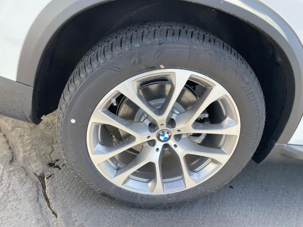 new 2026 BMW X5 car, priced at $71,425