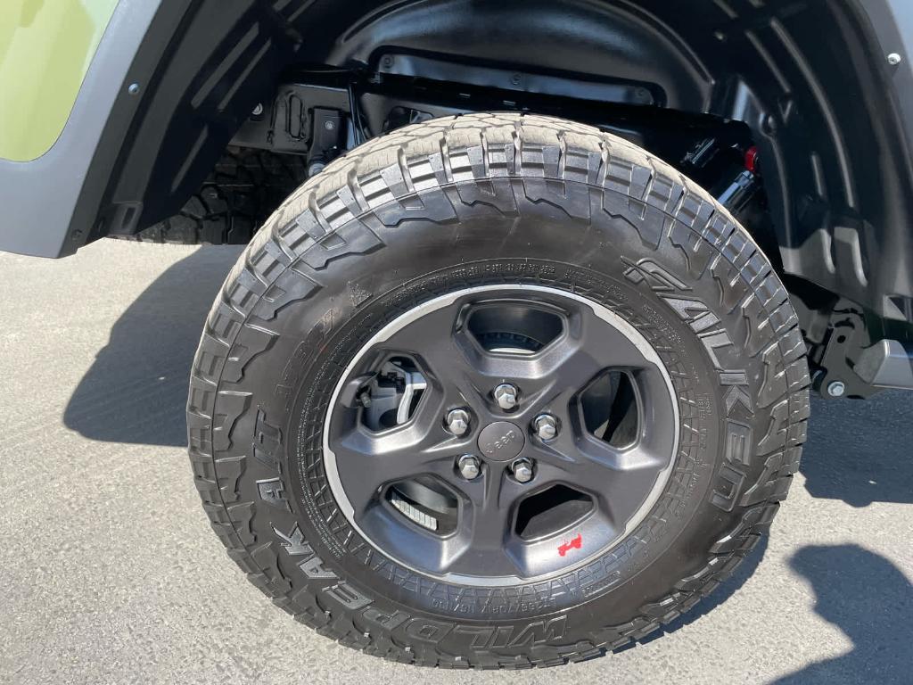 used 2023 Jeep Gladiator car, priced at $41,987