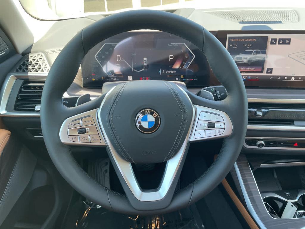 new 2026 BMW X7 car, priced at $94,265