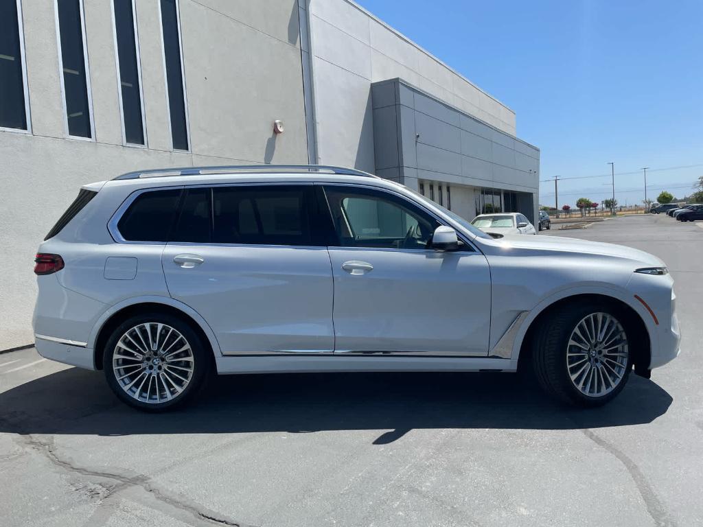 new 2026 BMW X7 car, priced at $94,265