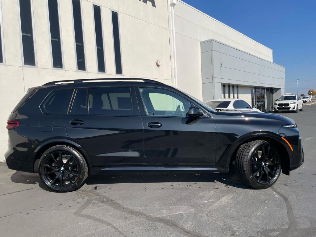new 2026 BMW X7 car, priced at $97,905