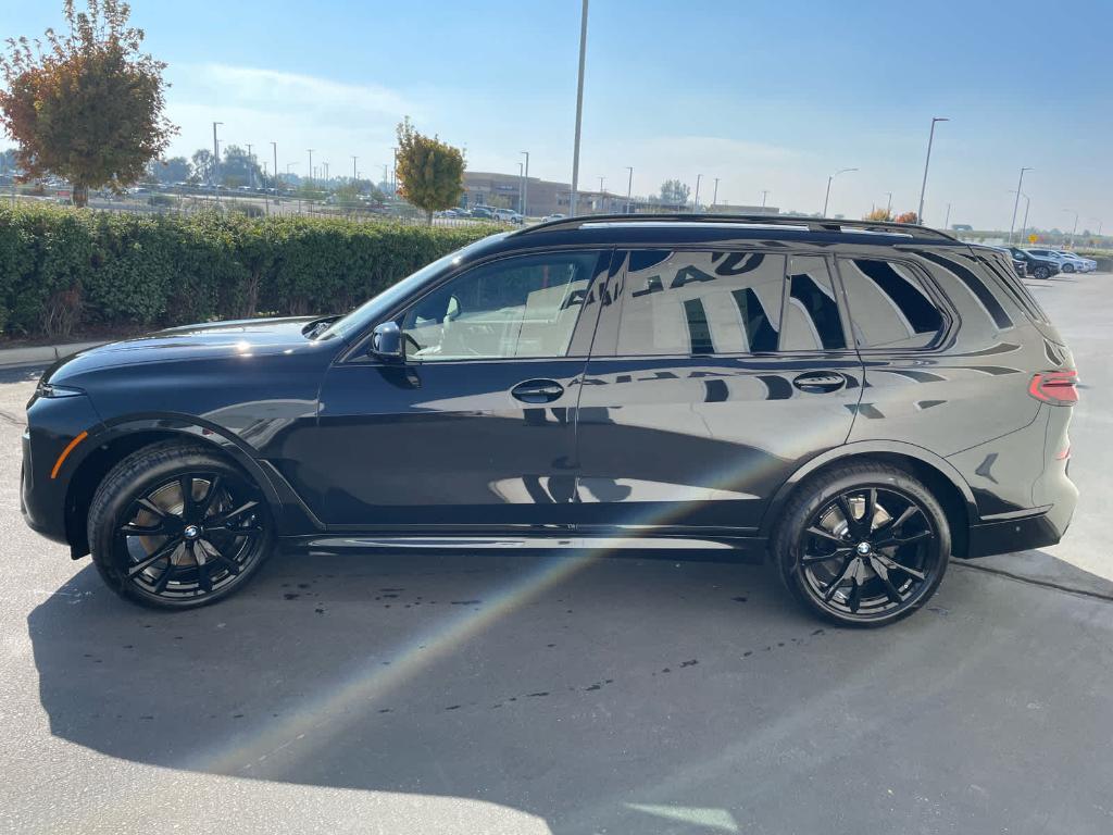 new 2026 BMW X7 car, priced at $97,905