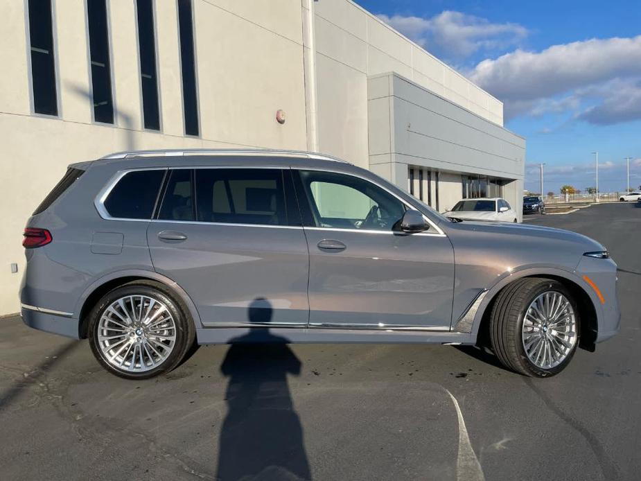 new 2025 BMW X7 car, priced at $94,850