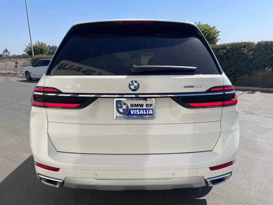 new 2025 BMW X7 car, priced at $95,085