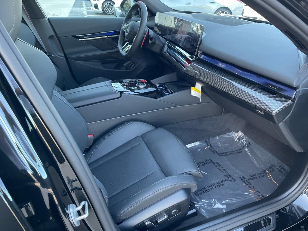 new 2025 BMW M5 car, priced at $128,025