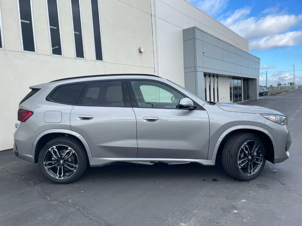 new 2025 BMW X1 car, priced at $52,580